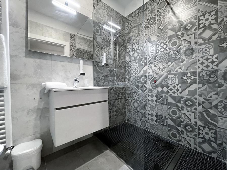 Hotel De Nac Torbole Sul Garda Екстериор снимка